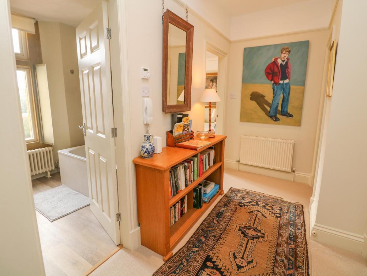 벅스턴 Flat 3 Haslemere 아파트 외부 사진